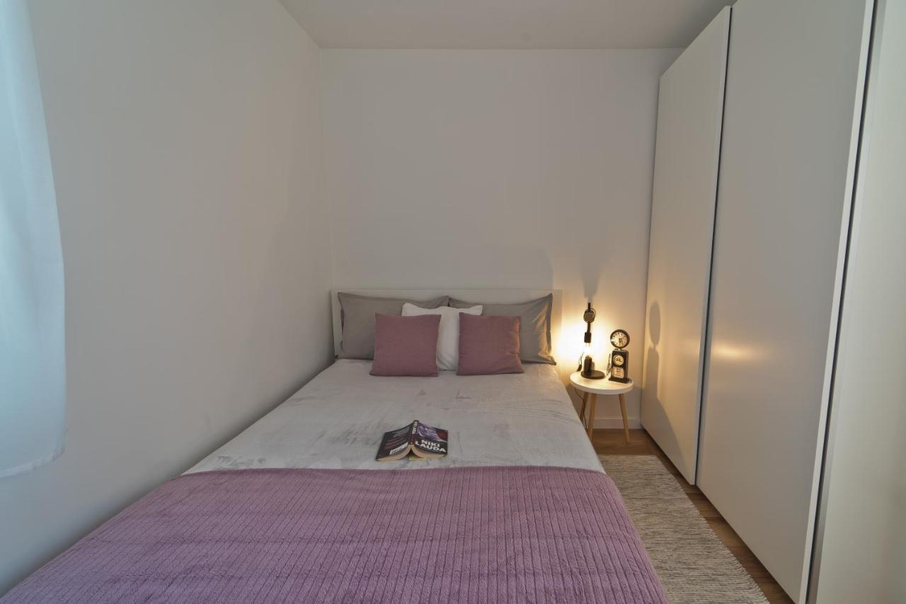 Malemi Apartment Pula Bagian luar foto