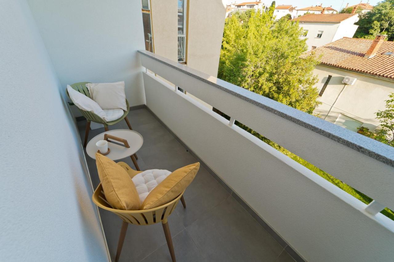 Malemi Apartment Pula Bagian luar foto